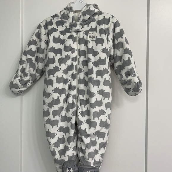 CARTERS fleece baby snowsuit.  9 months. - Picture 1 of 16
